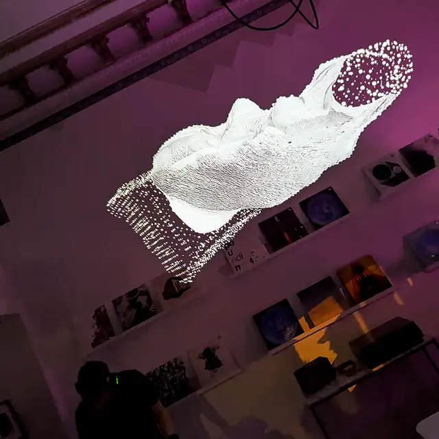 For the vernissage of &ldquo;Who needs context anywa y?&rdquo; a photography exhbition by my friend Boris and part of the Record Store Day special at Modularfiled I played a live performance of my current modular synth set. The music was acompanied with visuals on the wall via a high resolution short throw projector, synced to the beat of the music.